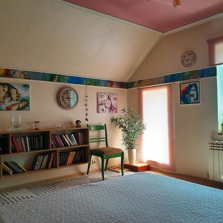 Apartment The Sunrise House Fontanka Kültér fotó